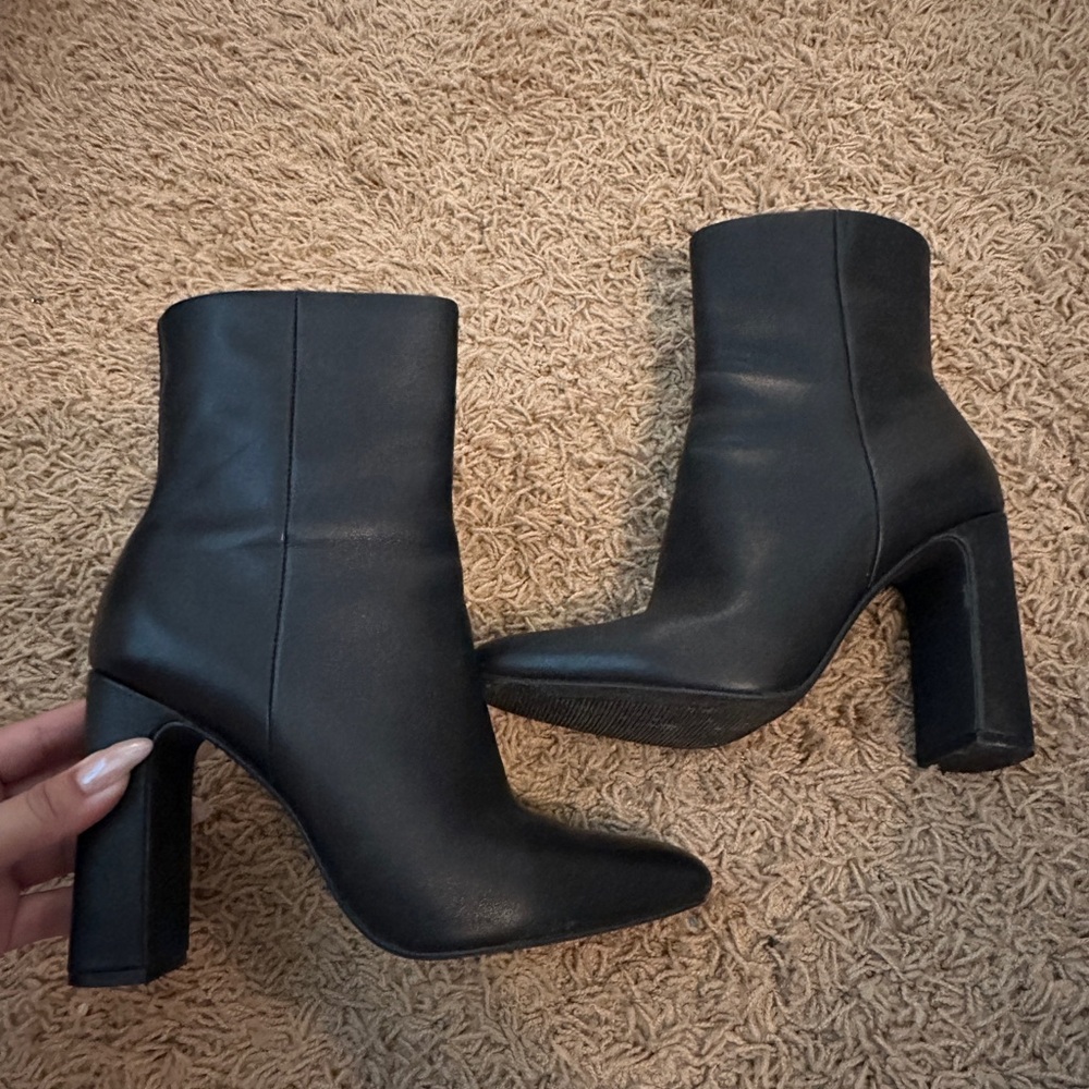 Steve Madden Black Ankle Boots